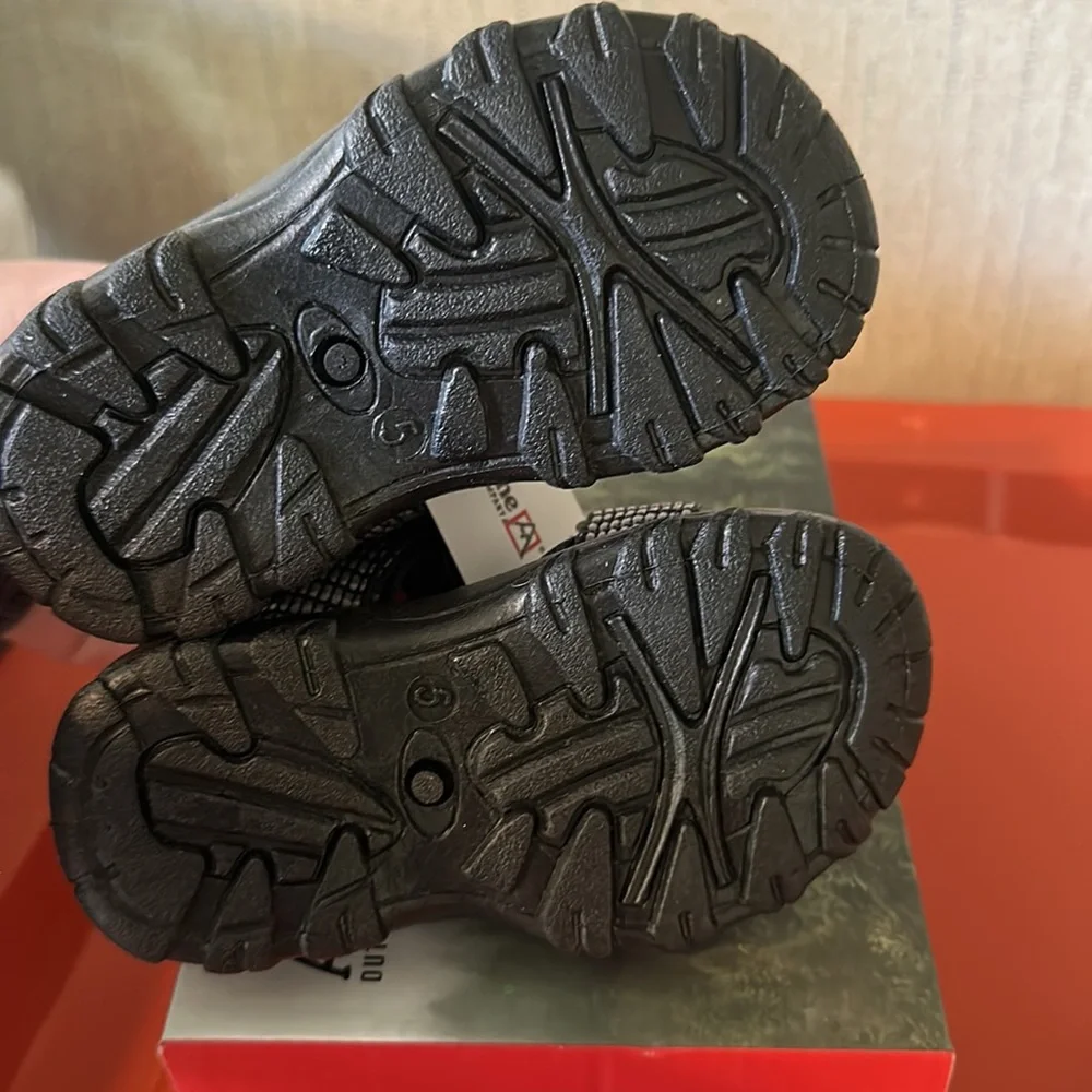 AVALANCHE TODDLER BOYS STRAPPY SANDAL: BLACK/RED: NIB: SZ 5